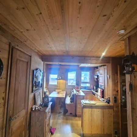 Apartment For 4 People *